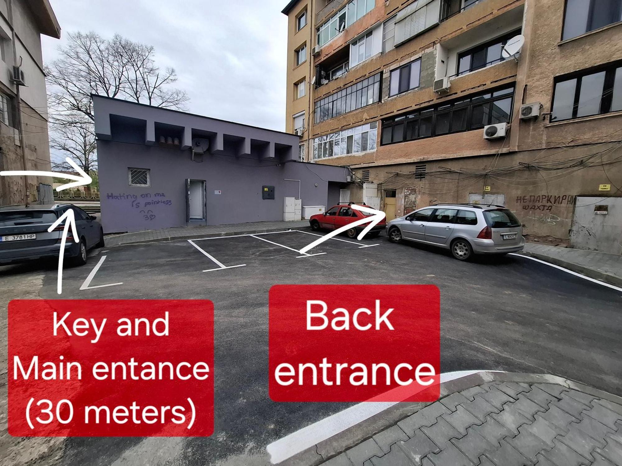 3 Rooms Apartment, Top Center, 1St Floor, Aubg, Free Parking, Pc I5 Ssd, 3 Led Tvs 200 Channels, Wifi, Terrace, Easy-Late Check-In, Stay Before Greece Blagoewgrad Exterior foto